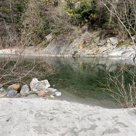 Blue River Losone Exteriér fotografie